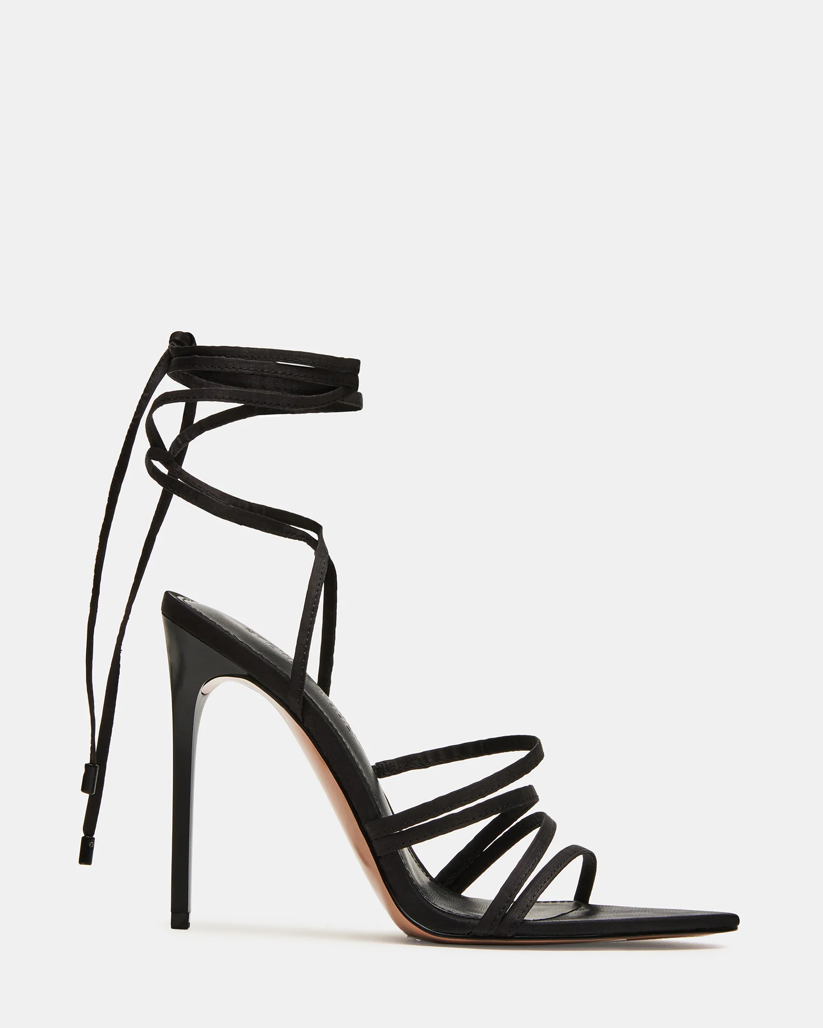 Sarabell Black